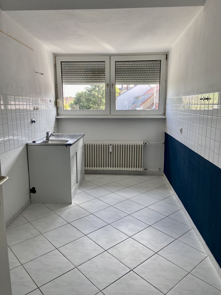K�che (ohne K�chenm�bel) Dachgeschosswohnung Darmstadt