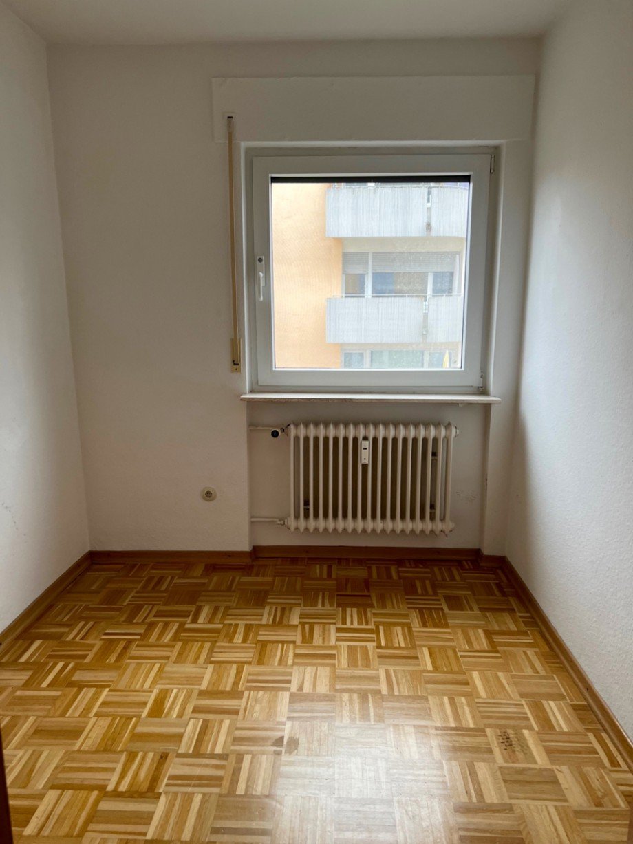 Racano Immobilien kleines Zimmer Etagenwohnung Ro�dorf