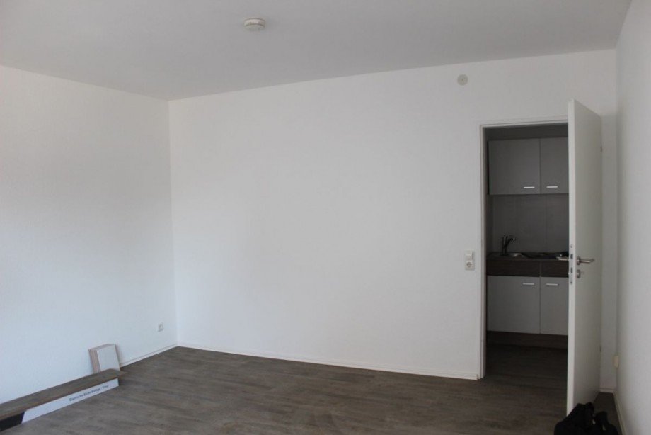 Wohn-Schlafzimmer Etagenwohnung Darmstadt