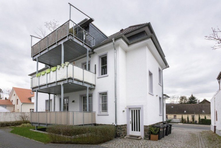 Ansicht Haus hinten Darmstadt Dachgeschosswohnung Exklusive Dachwohnung f�r den �stheten!