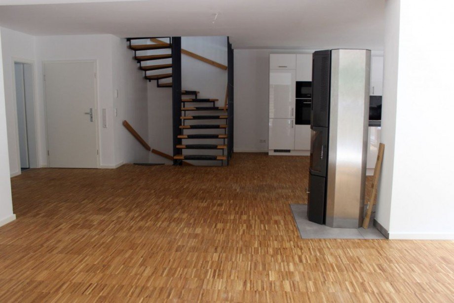 Wohnbereich mit Kamin Maisonettewohnung Darmstadt