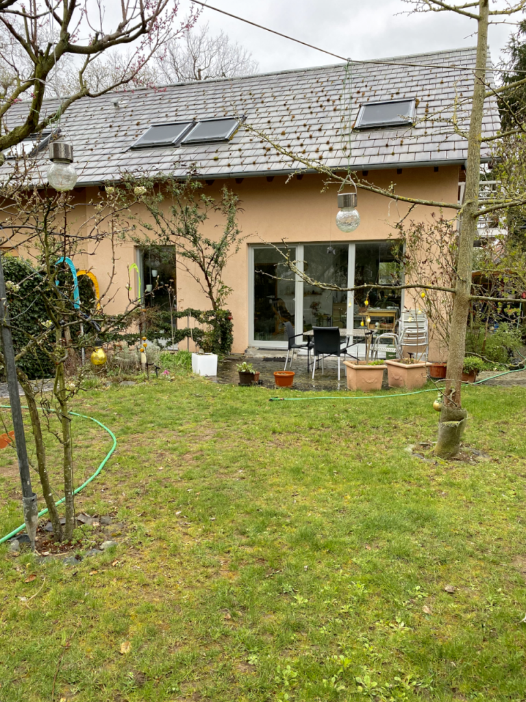 Ansicht Haus Darmstadt Doppelhaush�lfte Ruhige Lage nahe der Streuobstwiesen - Darmstadt Eberstadt