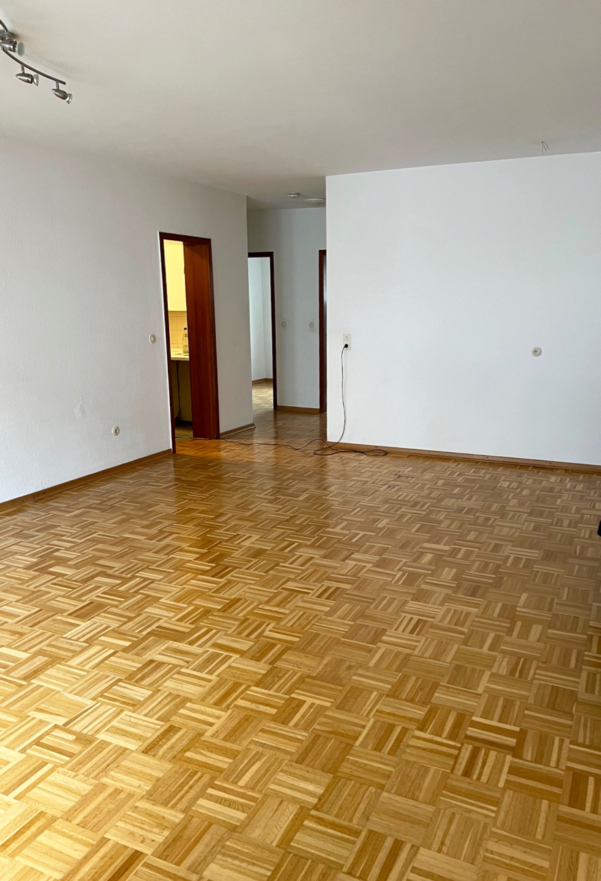 Racano Immobilien Wohnzimmer 2 Etagenwohnung Ro�dorf