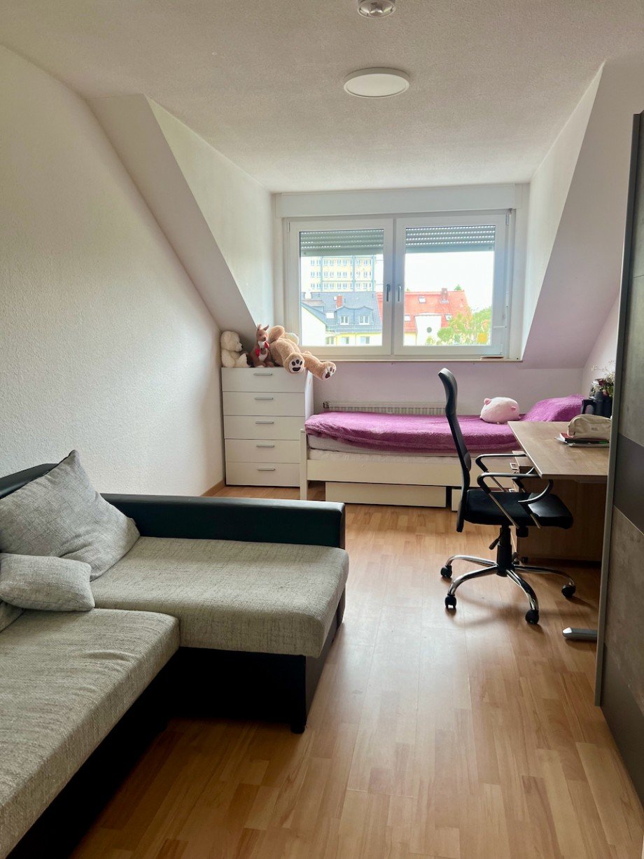 Kinderzimmer_Racano Immobilien Dachgeschosswohnung Darmstadt