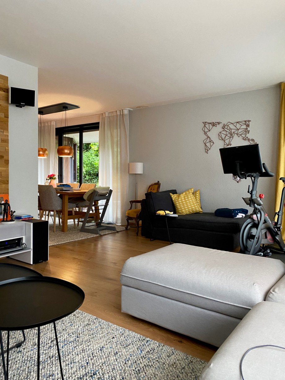 Blick Wohnzimmer in Esszimmer Erdgeschosswohnung Nieder - Ramstadt