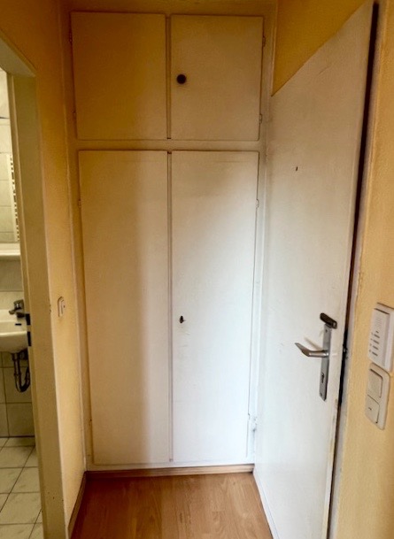Flur Eingangsbereich Etagenwohnung Darmstadt