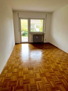 Schlafzimmer 2 Paulusviertel! Gro�z�gige 4,5 Zimmer Wohnung mit Garten!
