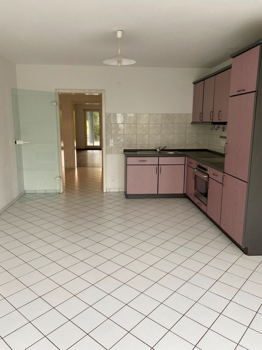 K�che mit EBK Erdgeschosswohnung Darmstadt