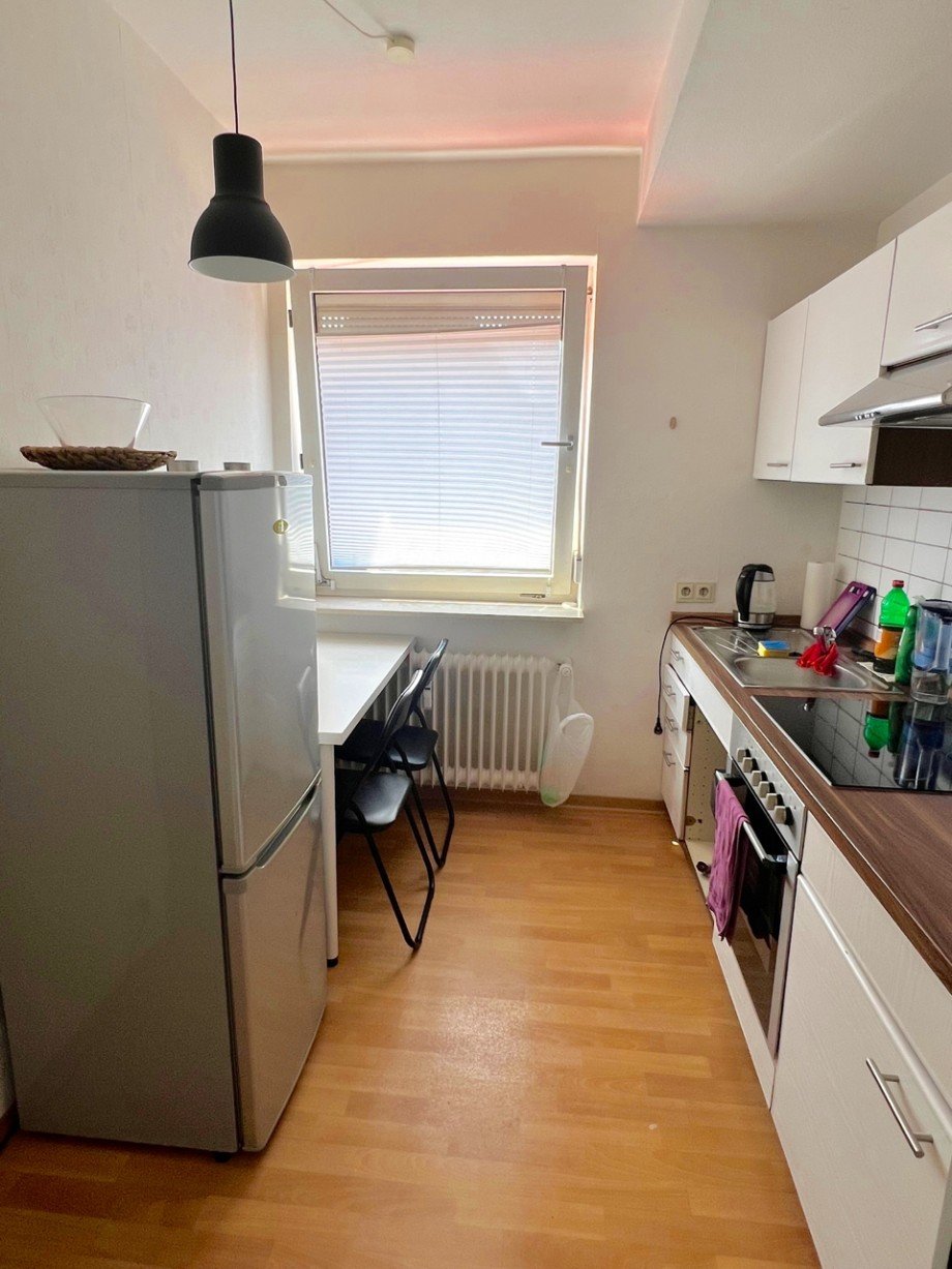 K�che mit EBK Etagenwohnung Darmstadt