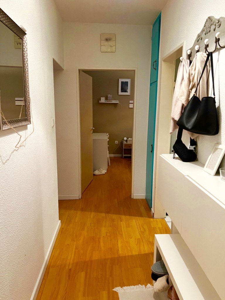 Racano Immobilien Erzhausen Flur1 Erzhausen Wohnung Erzhausen - helle und gepflegte 3 Zimmerwohnung in ruhiger Lage