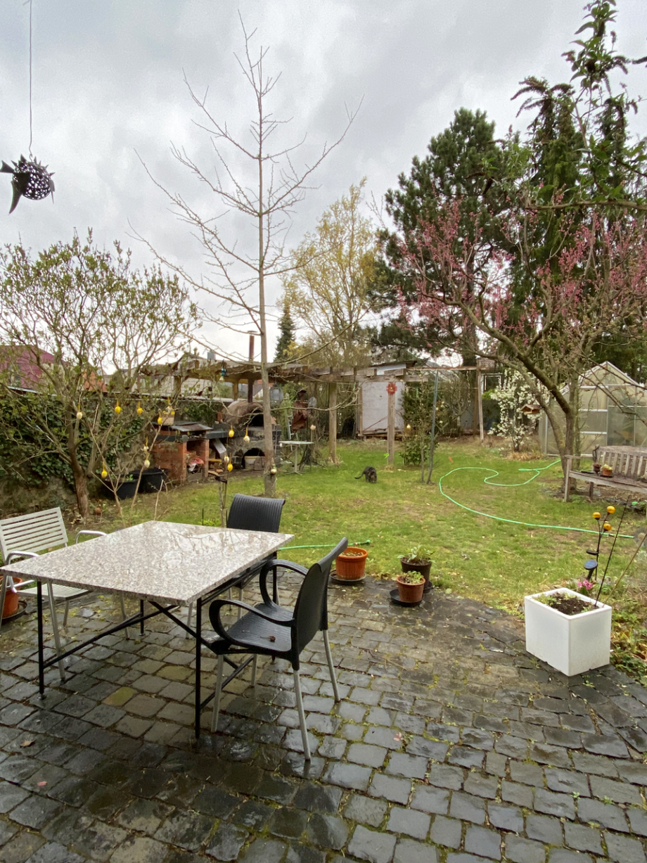 Terrasse mit Garten Doppelhaush�lfte Darmstadt