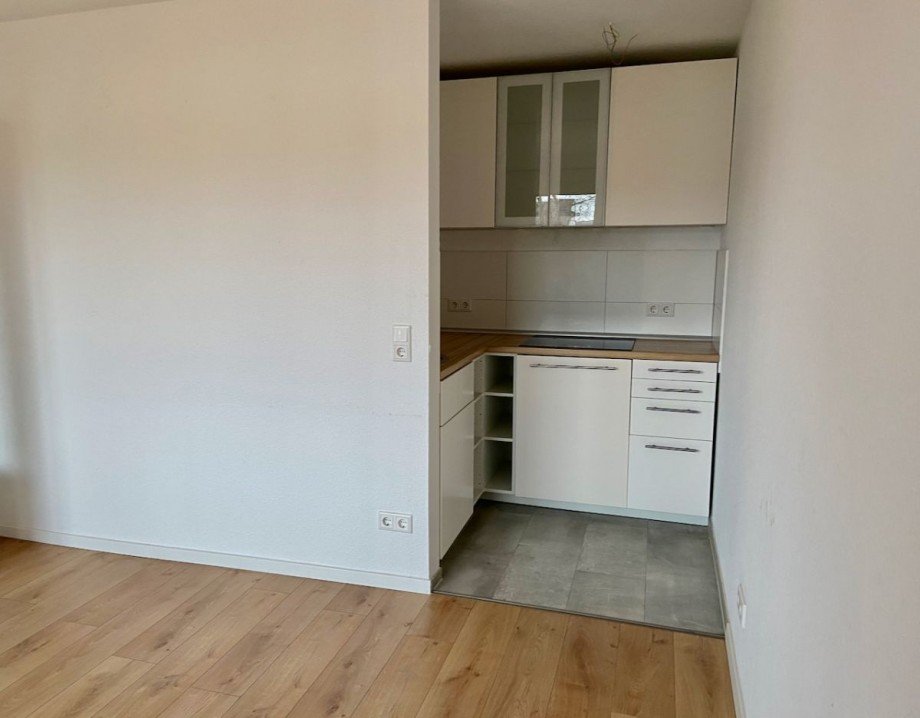 Kochnische mit EBK Etagenwohnung Darmstadt