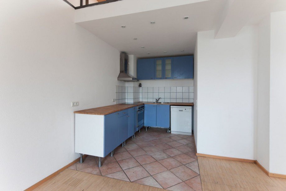 K�che (ohne EBK) Dachgeschosswohnung Darmstadt