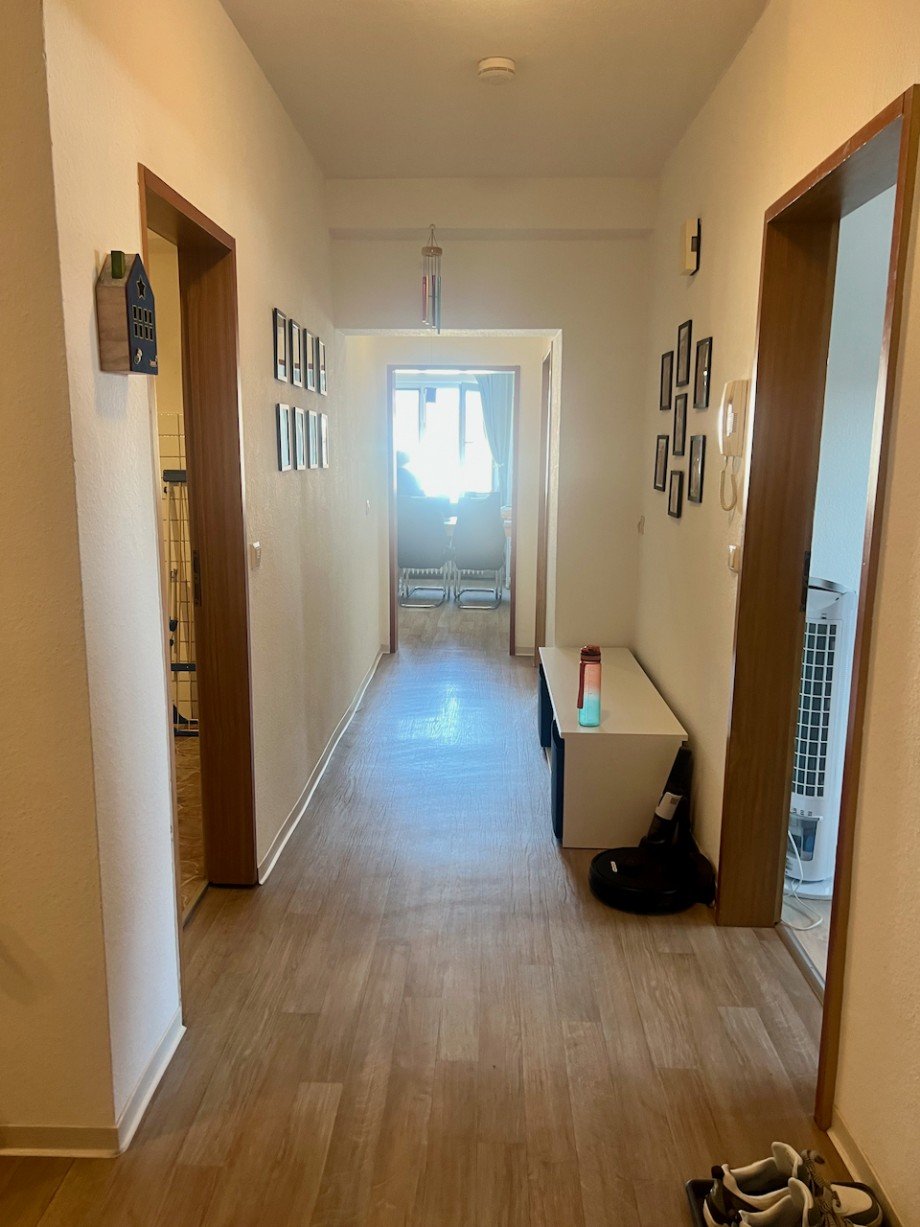 Heimst�ttensiedlung 2.OG:Flur2 Racano Immobilien Etagenwohnung Darmstadt