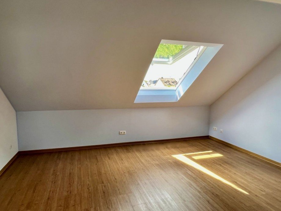 Kinderzimmer 2 DG Reihenmittelhaus Darmstadt
