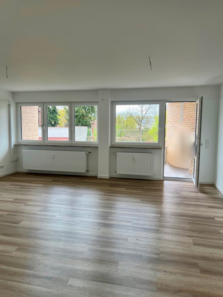 Wohnzimmer Whg.re Innenstadt Racano Immobilien Darmstadt Etagenwohnung Neu - Living in the City